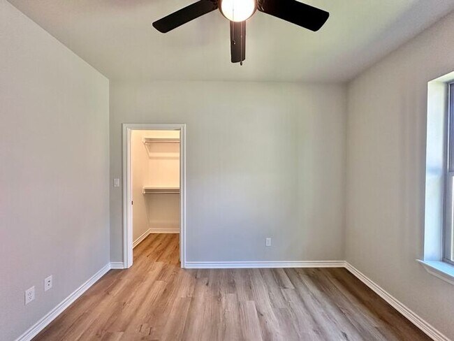 Building Photo - Tour Today! New Construction 4 Bed 2 Bath Triplex!