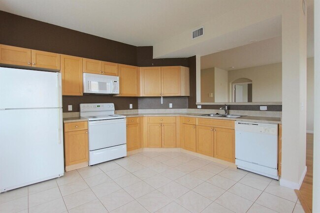 Building Photo - 11014 Legacy Dr