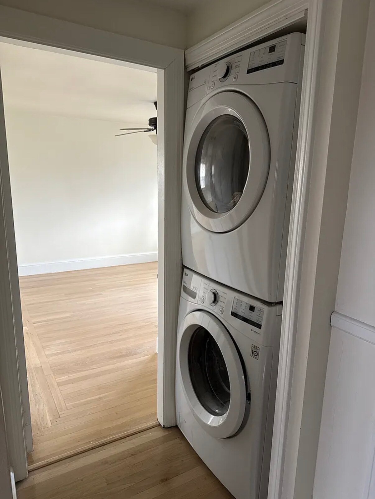 Laundry - 14 Mink Rd