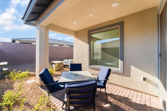 Building Photo - A Meticulously Upgraded Townhouse  *Age Restricted 55+
