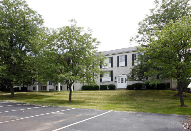 Building Photo - Windsor Place Apartments