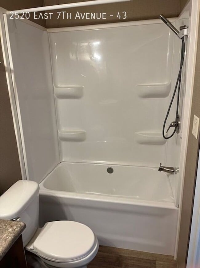 Building Photo - 2520 E 7th Ave