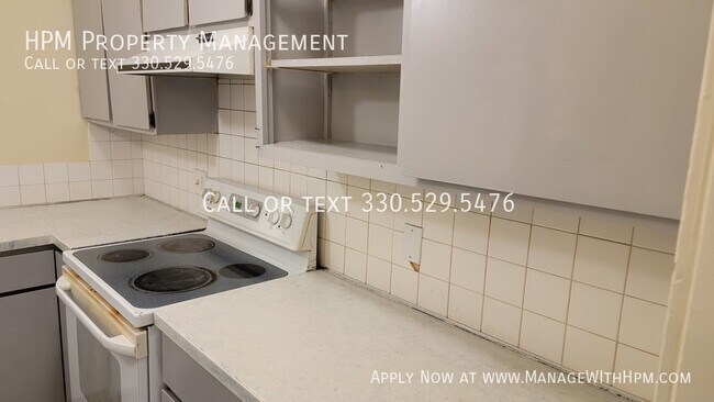 Building Photo - 1688 Karg Dr