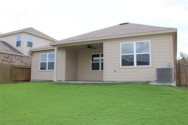 Building Photo - 13525 Franklin Pierce Cv