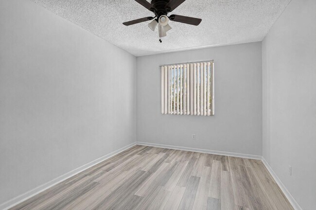 Building Photo - 5314 Sapphire Valley