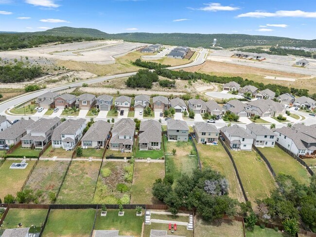 Building Photo - 8009 Copper Prairie Bend