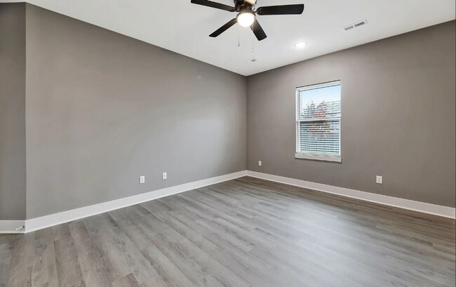 Building Photo - 4546 S Doris Ct