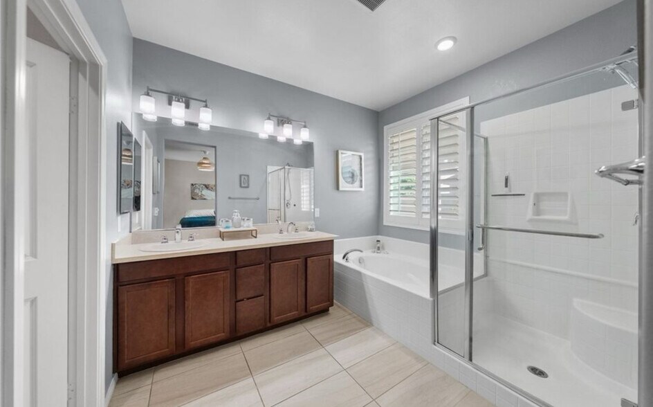 Building Photo - 4040 Quartzite Ln