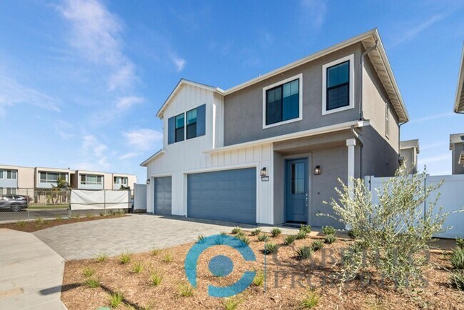 Building Photo - Brand New 4bd/2.5ba Home with Private Yard and Attached 2-Car Garage