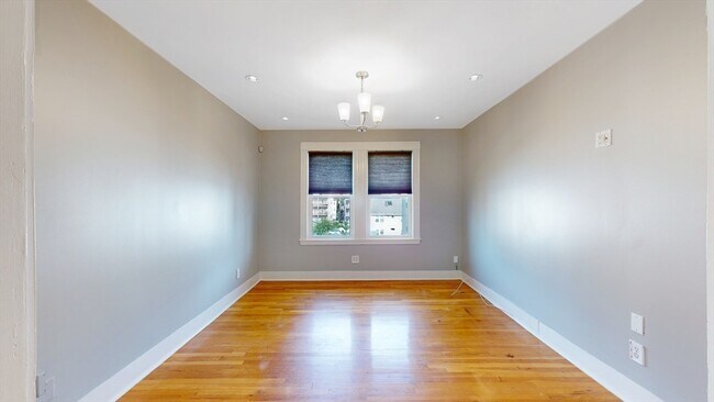 Building Photo - 63 Whitten St