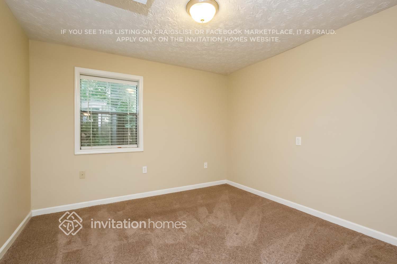 Building Photo - 10780 Shagbark Trail