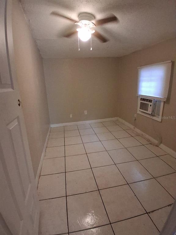 Building Photo - 1703 McCarthy Ave