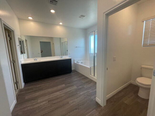 Building Photo - Henderson - Emerson by Lennar - Community ...