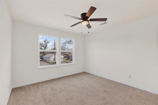 Building Photo - 1610 Life Ave