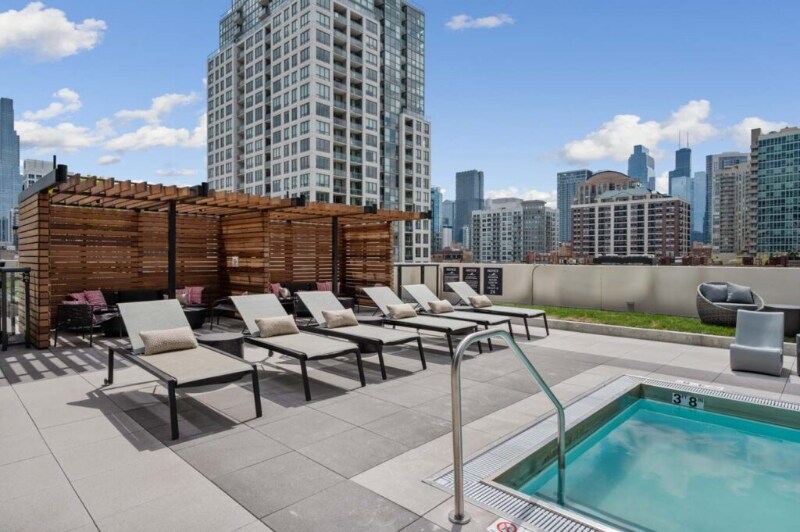 Building Photo - 800 N Cleveland Ave