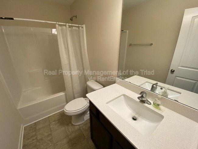 Building Photo - 3907 Copperfield Ct