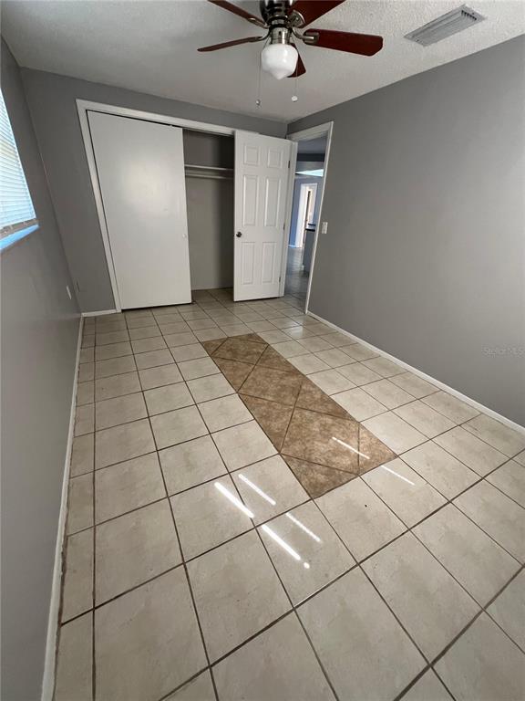 Building Photo - 10920 Jason Rd