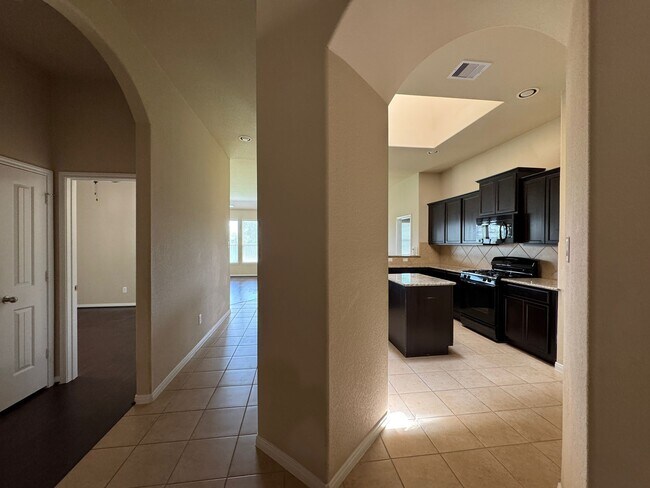 Building Photo - 19038 W Windhaven Terrace Trail