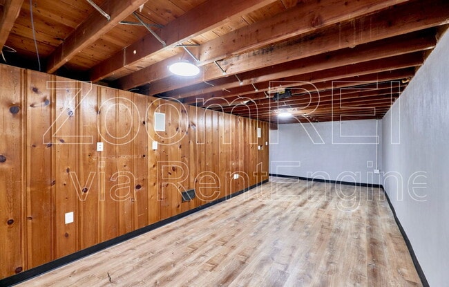 Building Photo - 9537 Cote Brilliante Ave