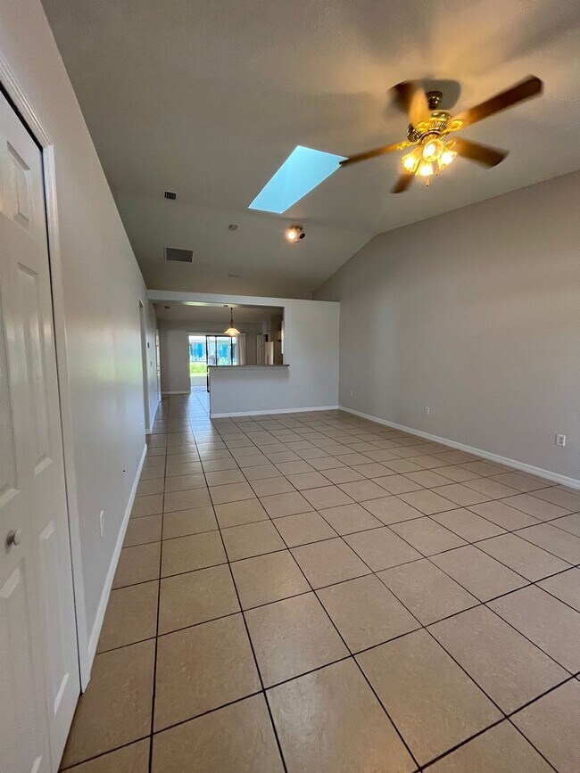 Building Photo - THIS WONT LAST LONG!!!! 3/2 ALL TILE!!!