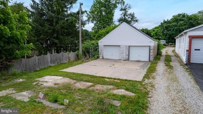 Building Photo - 416 Raritan Ave