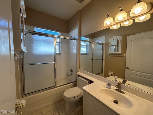 Building Photo - 9947 Colonial Walk N