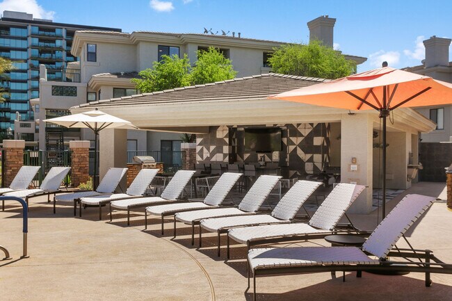 Building Photo - 14201 N 70th Way