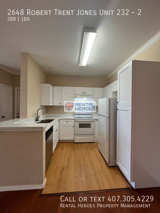 Building Photo - 2648 Robert Trent Jones Dr