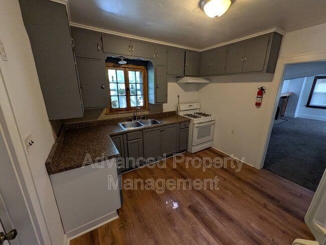 Building Photo - 3706 N 26th St