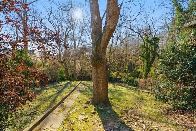 Building Photo - 2608 Church St NW