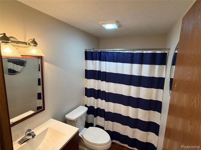 Building Photo - 8427 Carols Dr
