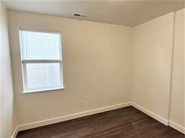 Building Photo - 231 E Sicily Dr