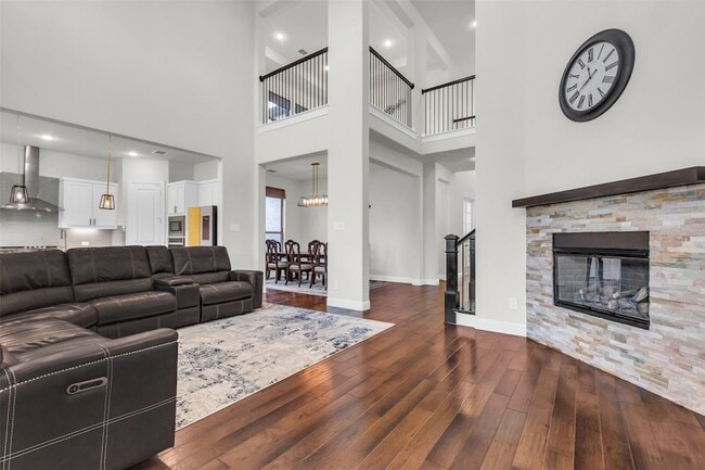 Building Photo - 3511 Solaro Ln