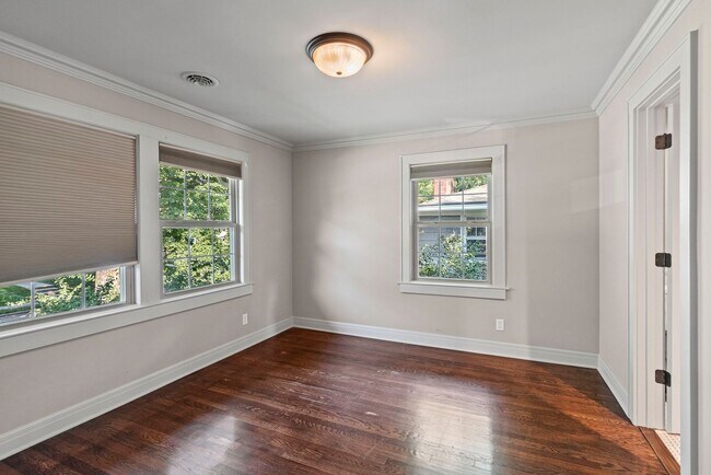 Building Photo - 7409 Jarboe St
