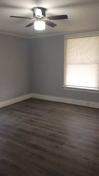 Building Photo - 3710 Napier Ave