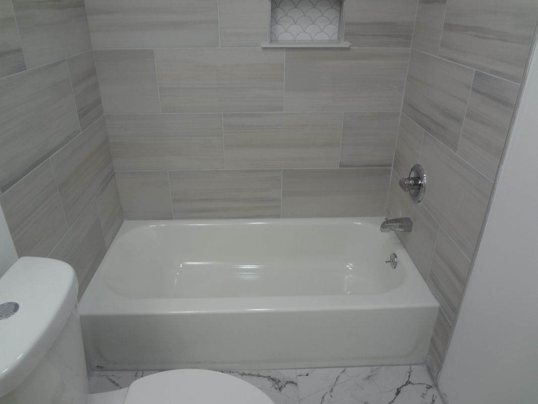 Building Photo - 539 Back St