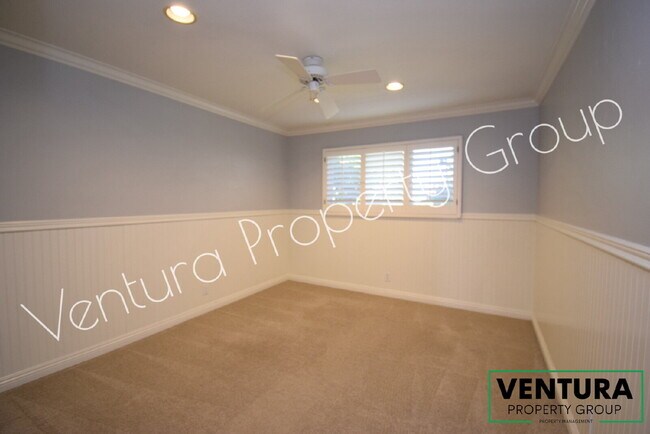 Building Photo - Charming 3-Bedroom with 2 Baths in East Ventura – Spacious 1513 Sq Ft Gem on Burlington Ave!