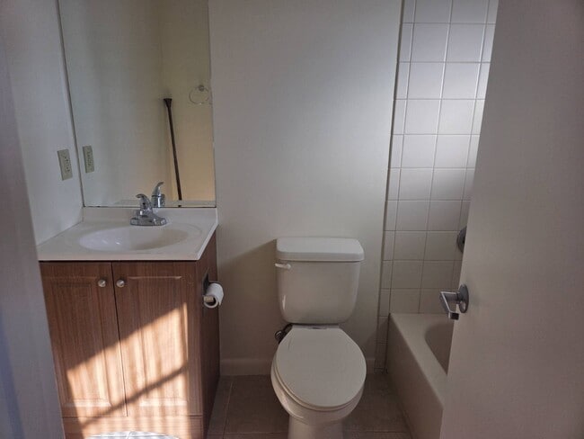 Building Photo - 4609 Leucadendra Dr