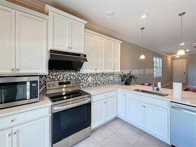 Building Photo - 177 Villoresi Blvd