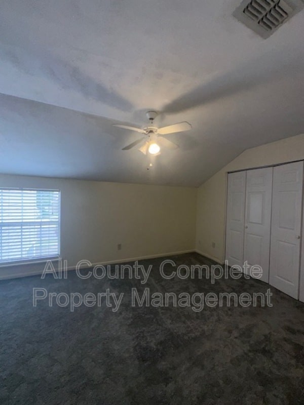 Building Photo - 8550 Sturbridge Cir W