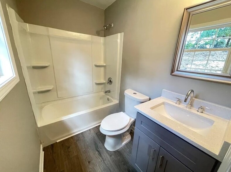 Building Photo - 1775 Peachtree Rd