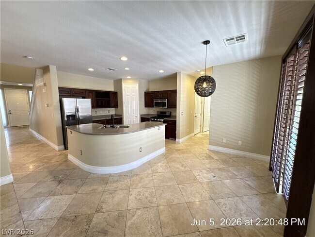 Building Photo - 3373 Osiana Ave