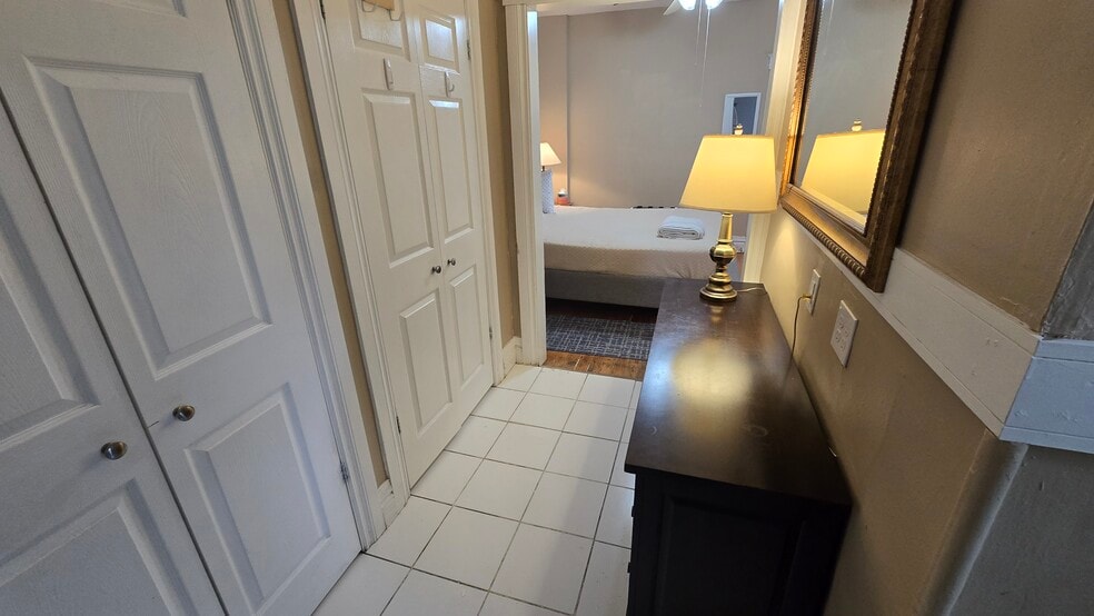 Dressing area - 210 S Logan St