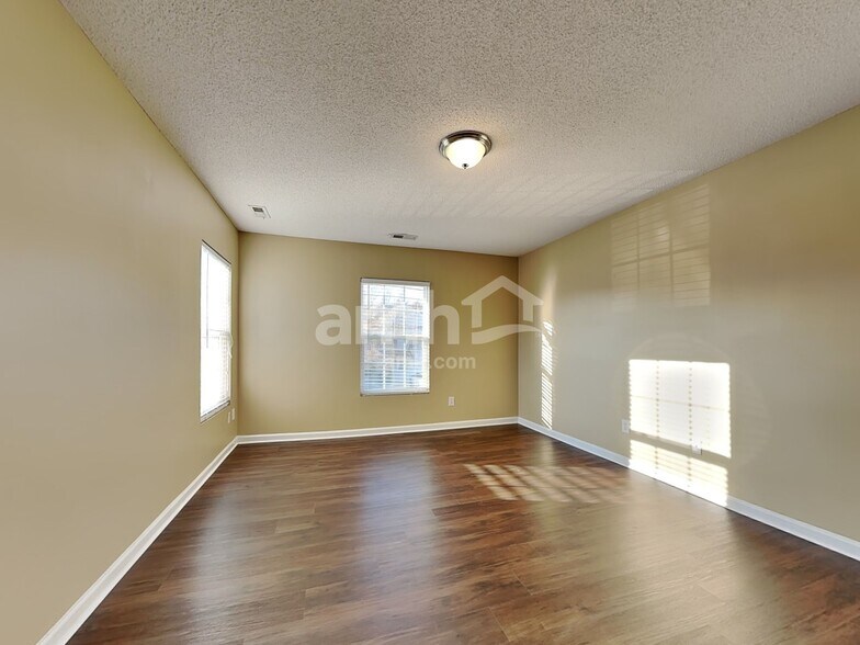 Building Photo - 6554 Guard Hill Dr