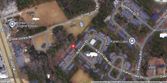 Building Photo - 1336 N Forest Dr