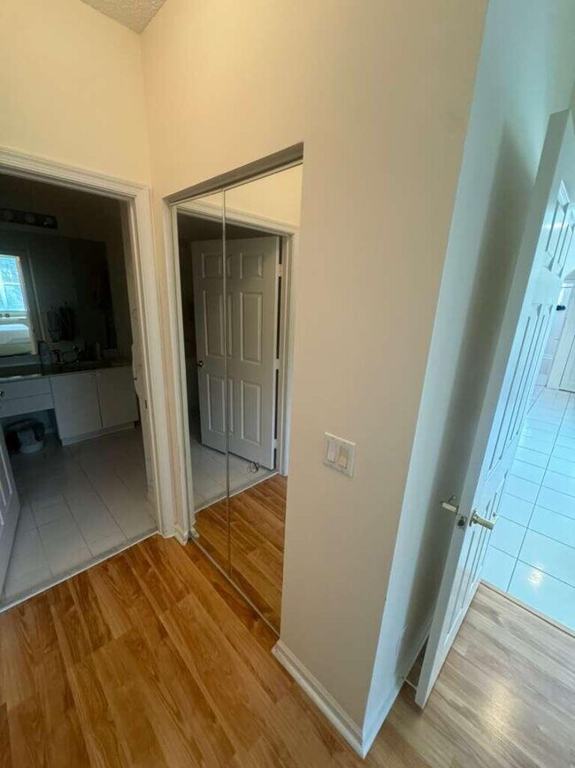 Building Photo - 7874 Laina Ln