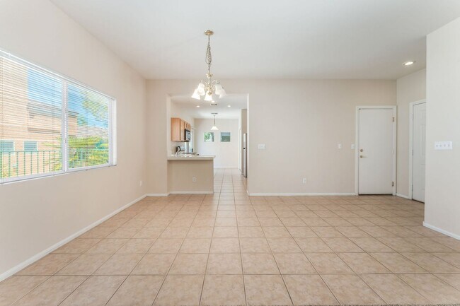 Building Photo - Beautiful Single Story Home with 3 Bedroom...