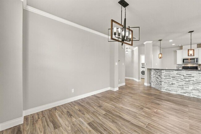 Building Photo - 1600 Viki Lynn Ct