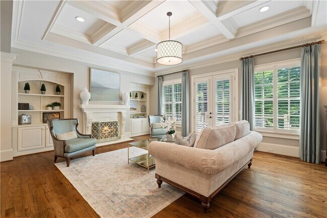 Building Photo - 6327 Howell Cobb Ct