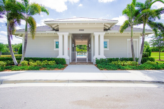 Building Photo - 10353 SW Captiva Dr
